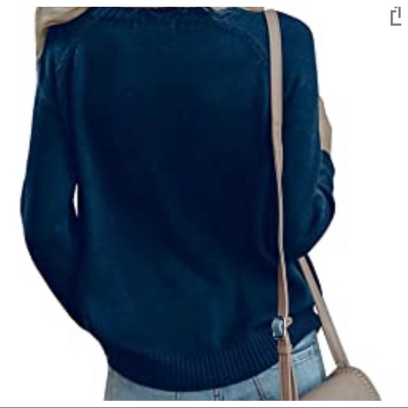 Beautiful Heart ❤️ pull over sweater - Picture 4 of 4